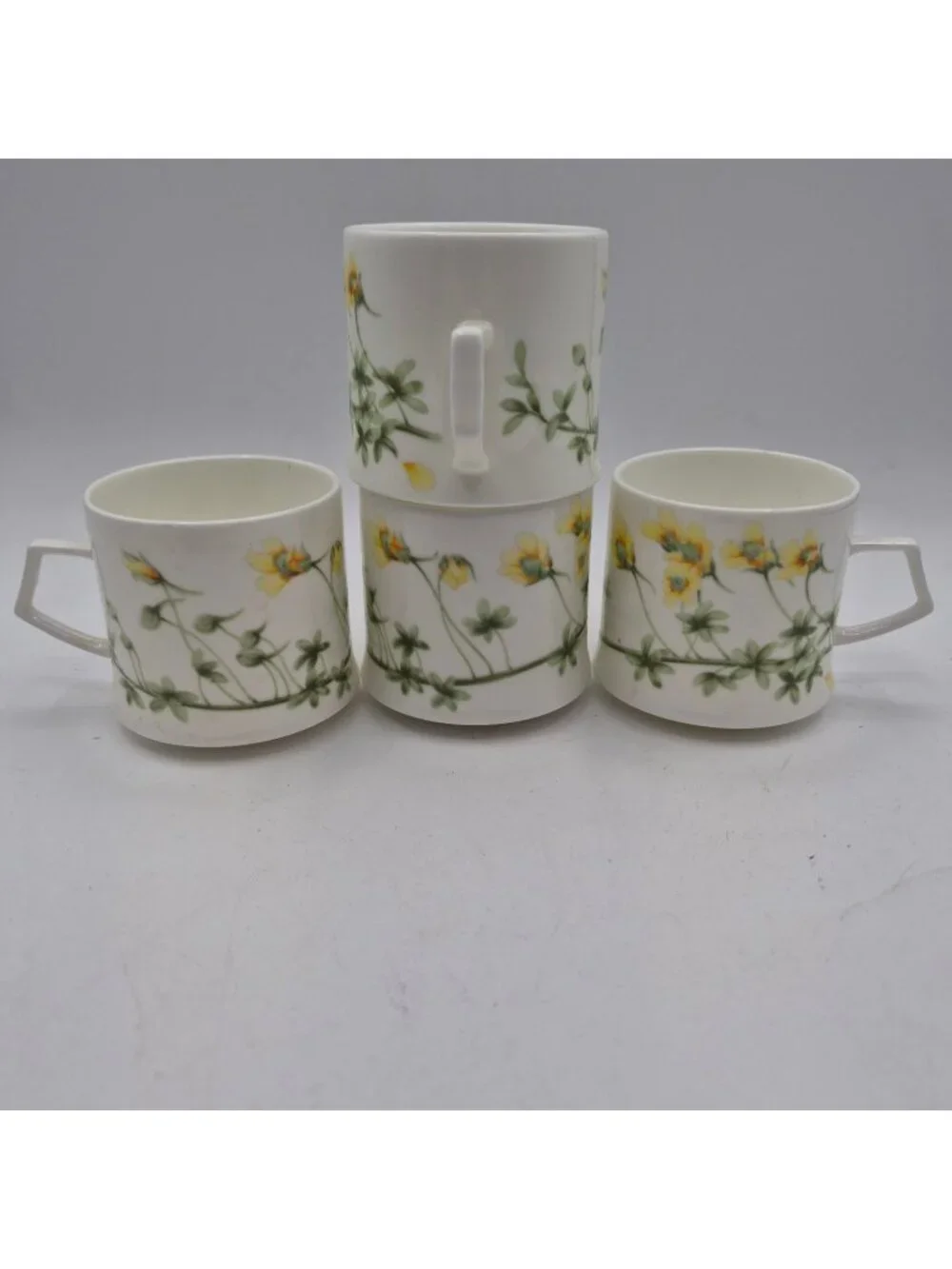 Narumi Mikasa Nature’s Garden Bone China Cups Set of Four Japan Floral VTG